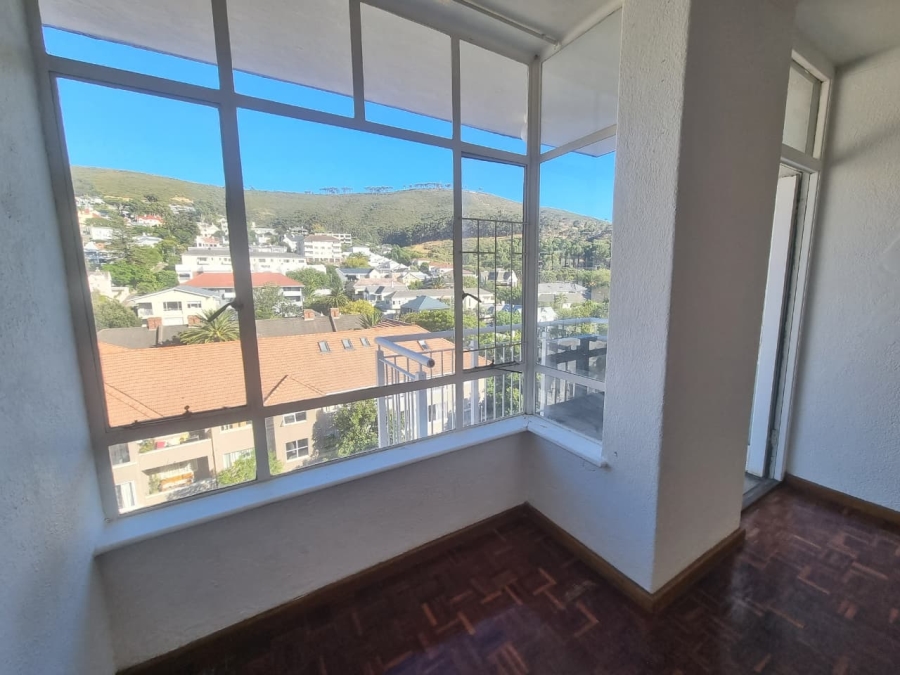 To Let 1 Bedroom Property for Rent in Tamboerskloof Western Cape